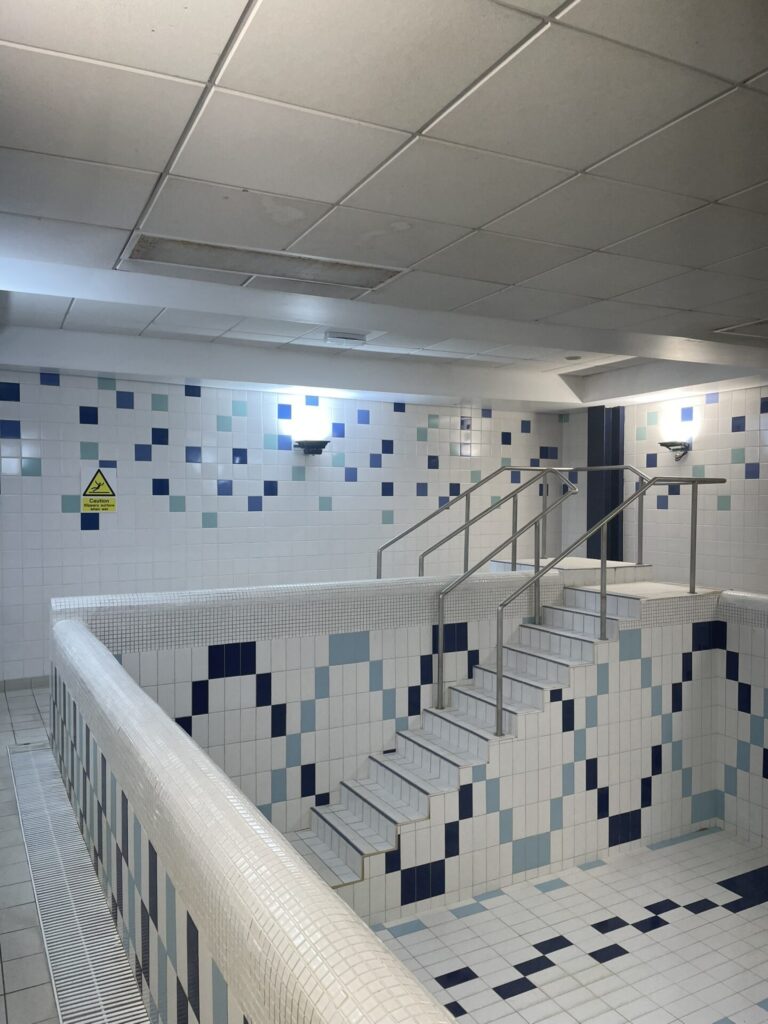 Hydro Pool Hampden Park